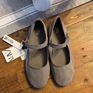 Zara Kids Elegant Gray Dress Shoes 4 (35)